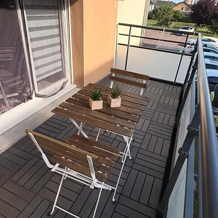Cosy 50 M2 Avec Balcon A Amneville, Metz Et Luxembourg