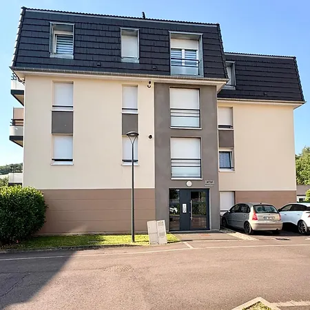 Apartamento 50m2 Avec Balcon à 2 Min Des Thermes *